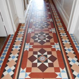 Victorian Tiles in Chatsworth Design and Wordsworth Border -Hallway ...